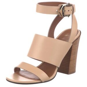 Givenchy Nude Sandal. Size 39.